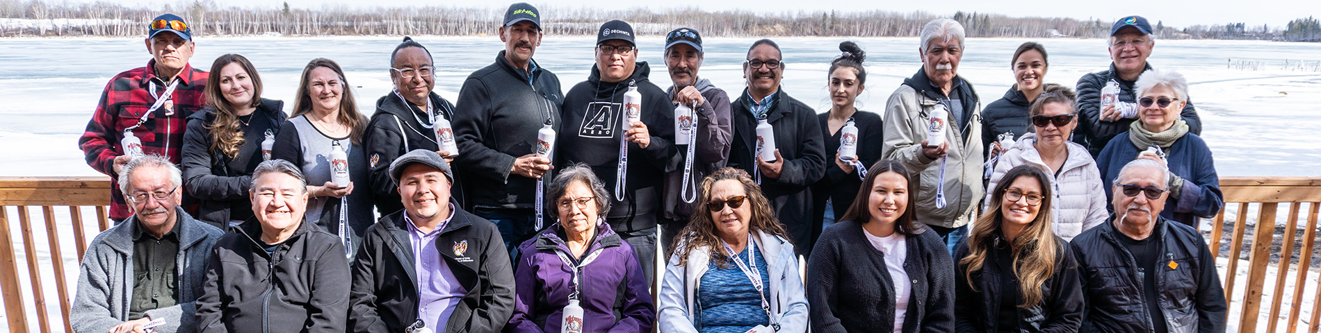 Group photo from the Global Water Futures Mistawasis Nêhiyawak Water Gathering